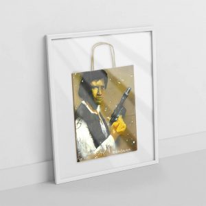 Han Solo ilustración sobre bolsa reciclada y enmarcada. En su imagen más reconocible de "El Imperio contraataca". ¡Consiguelo ya!