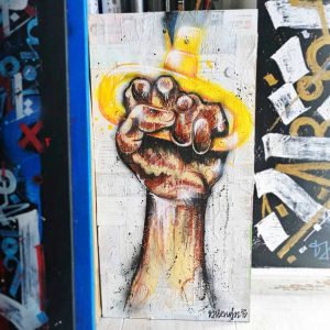 La Resistencia es nuestra representación artística de la rutina de los que con el puño en alto van en metro o autobús al trabajo.